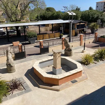 Hotel La Demeure Coloniale 2*